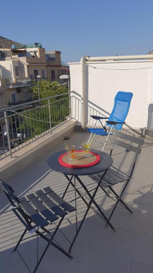 Casa Vicino Mondello Palermo Exterior foto